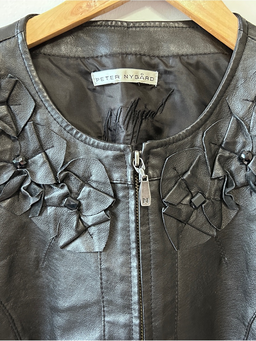 Genuine Leather Floral Applique Knit Black Full Zip Sweater Women’s small layer - Picture 3 of 9